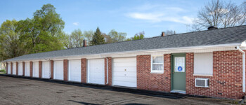<a style="color:#ffffff;" href="/commercial-warehouse/#434-oak">Garage -434 Oak</a>